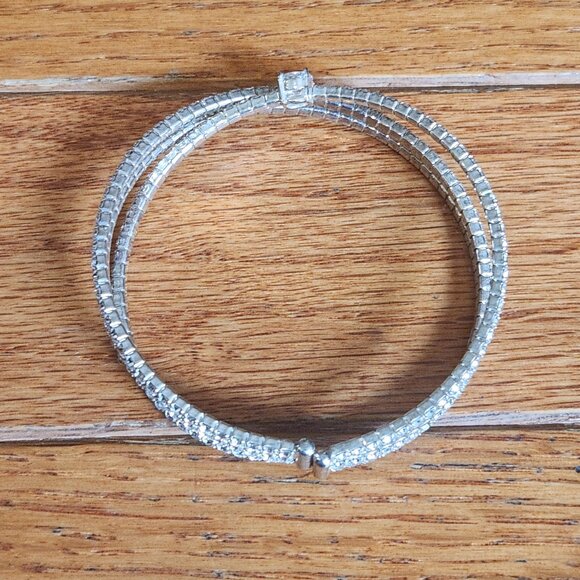 Fashion Bracelet * Bundle and Save! - Picture 2 of 7